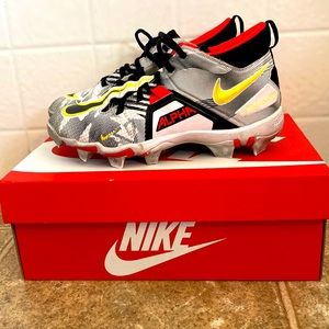 Youth Nike Cleats size 4y